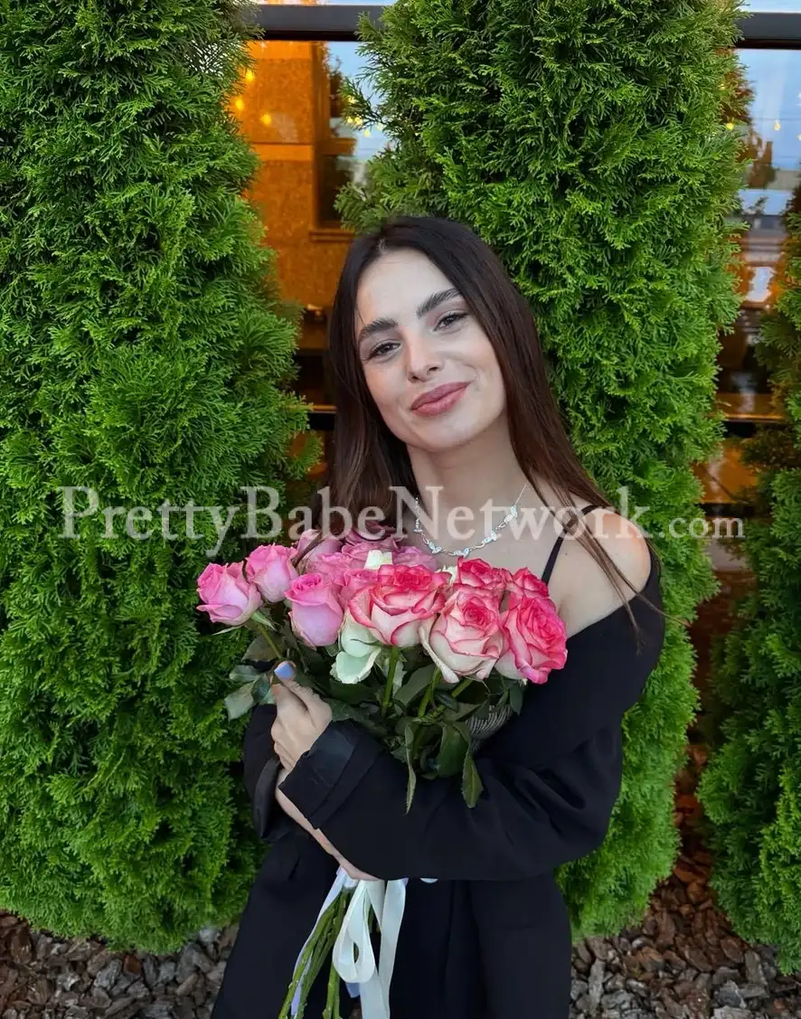 Pick Ishita Avasthi Among Top-Rated Bandra Escorts For Incredible Fun